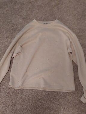 Reitmans Cream Knit Sweater with Subtle Sheen